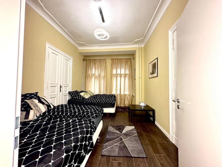 Schoenes Grosses Apartment Im Zentrum Berlins ภายนอก รูปภาพ
